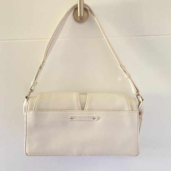 COLE HAAN Leather Baguette Purse LIKE NEW - Picture 3 of 9